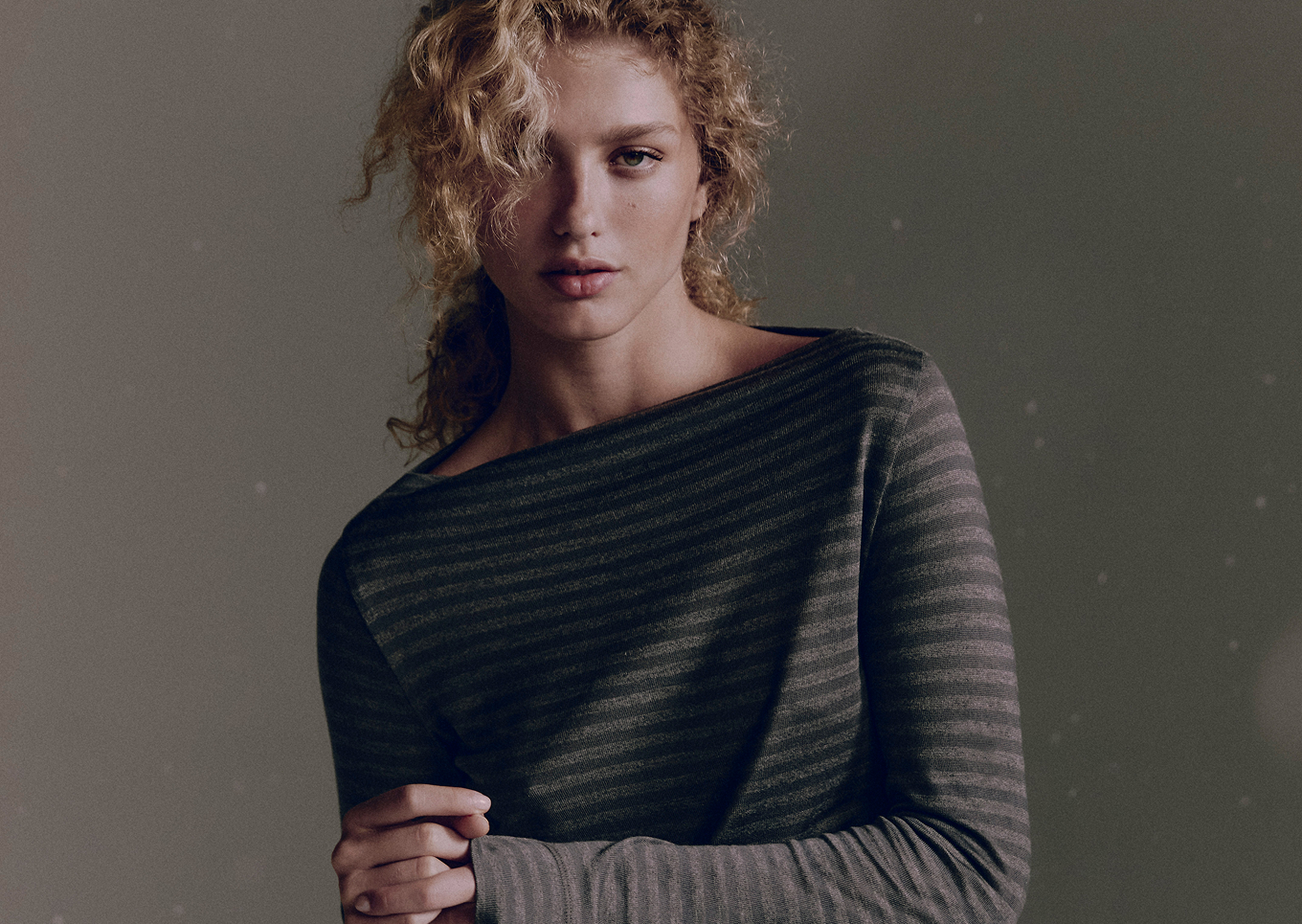 Футболки и топы