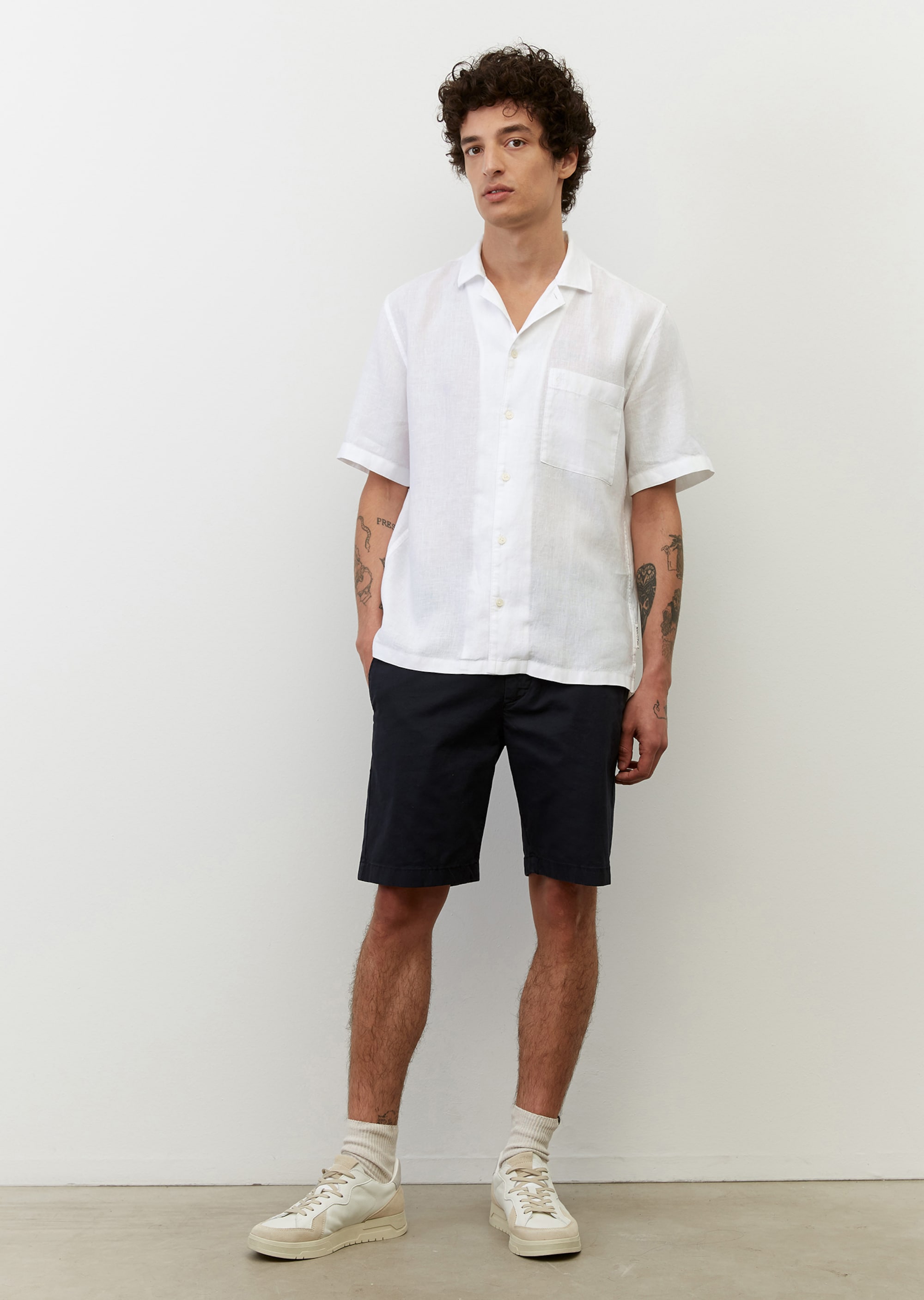 Льняная рубашка с коротким рукавами  для мужчин Marc o'Polo