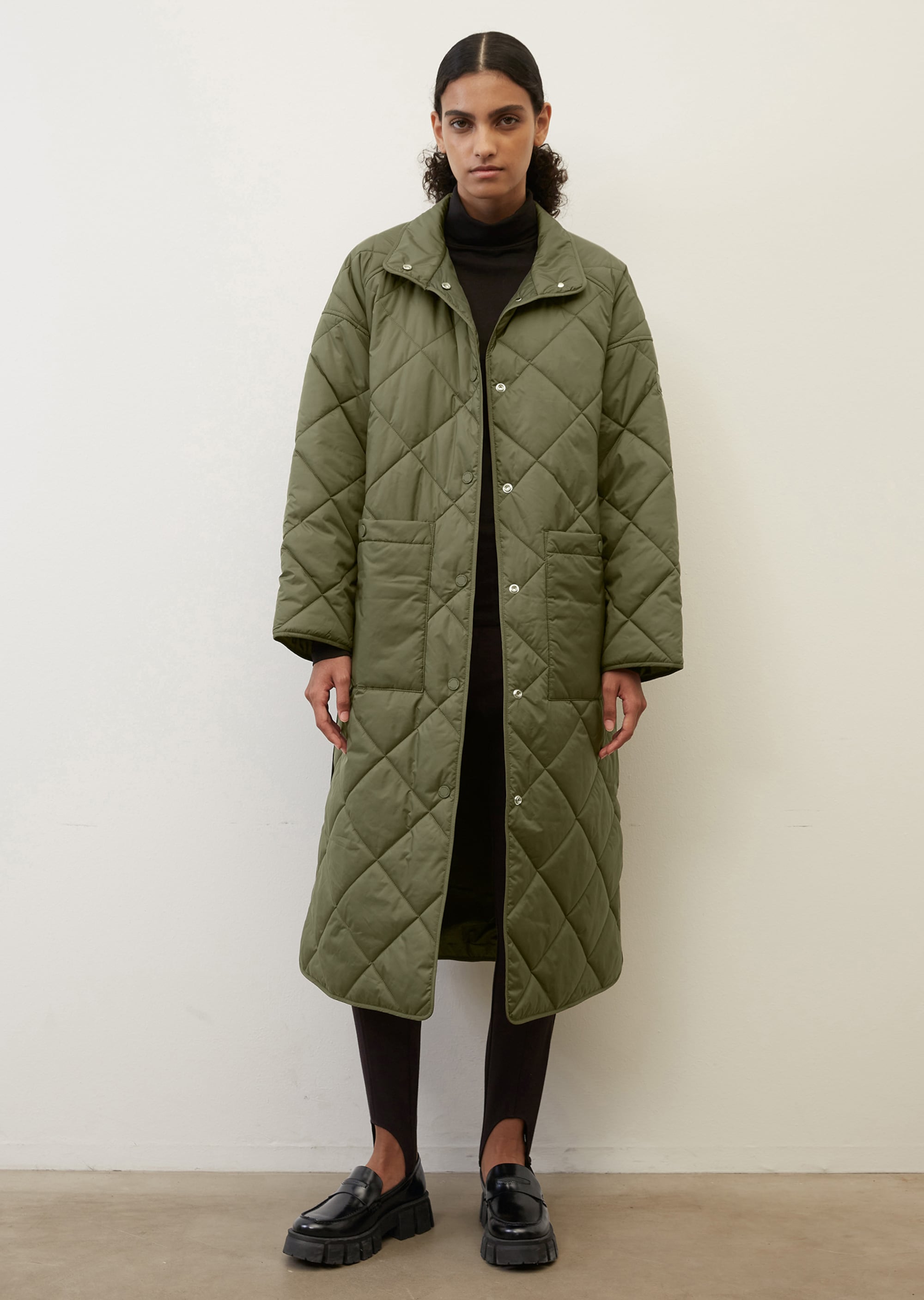 Лёгкое стёганое пальто из переработанных материалов с поясом  для женщин Marc o'Polo