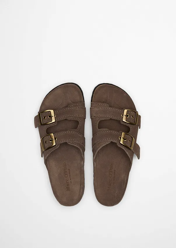 Шлепанцы из натуральной замши