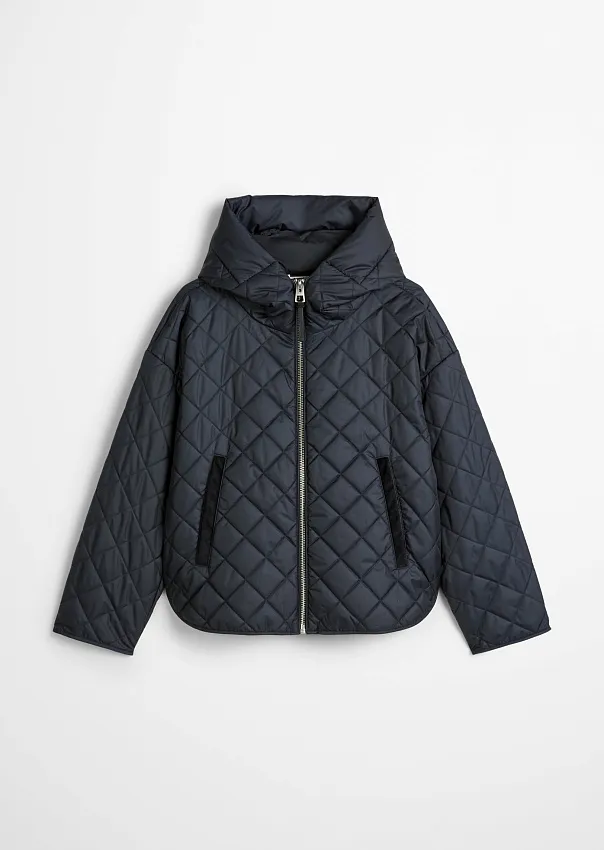 Куртка стеганая из переработанного полиэстера
