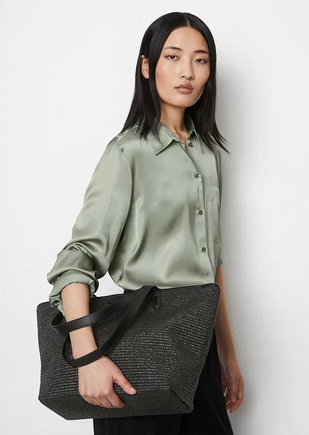 Рубашка из вискозы