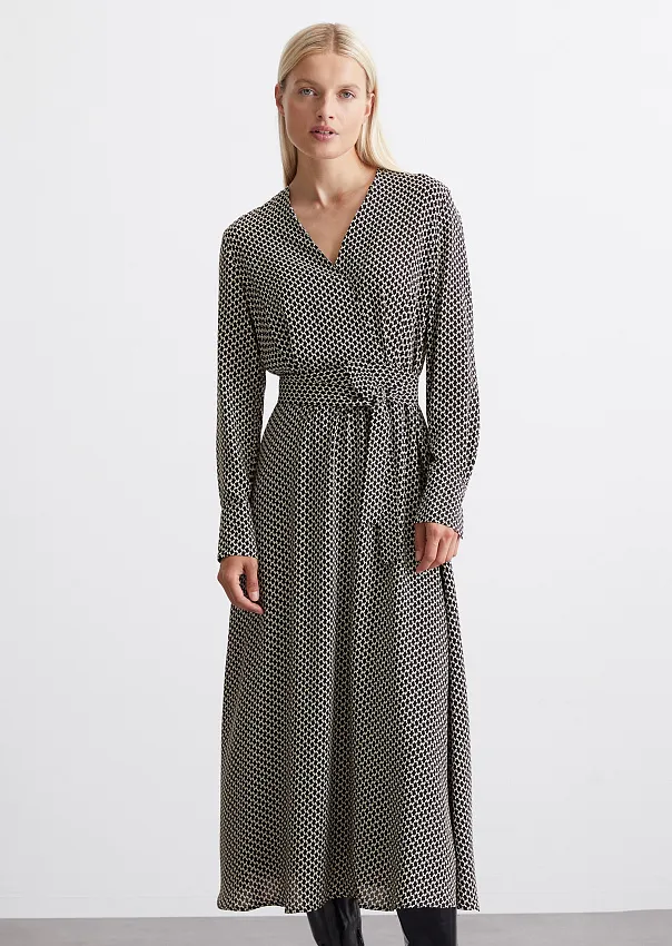 Платье на запах из купро-вискозы