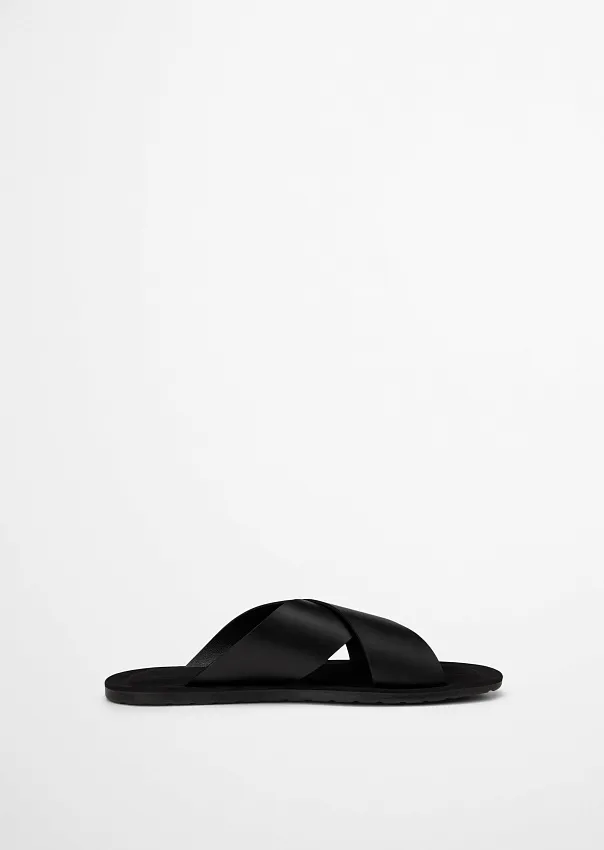 Шлепанцы из натуральной кожи