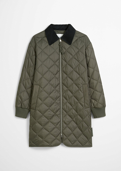 Темно-зеленый