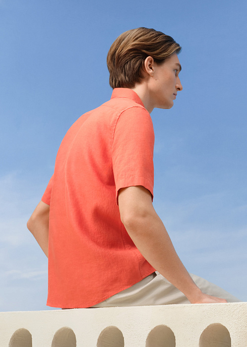 Ярко-оранжевый