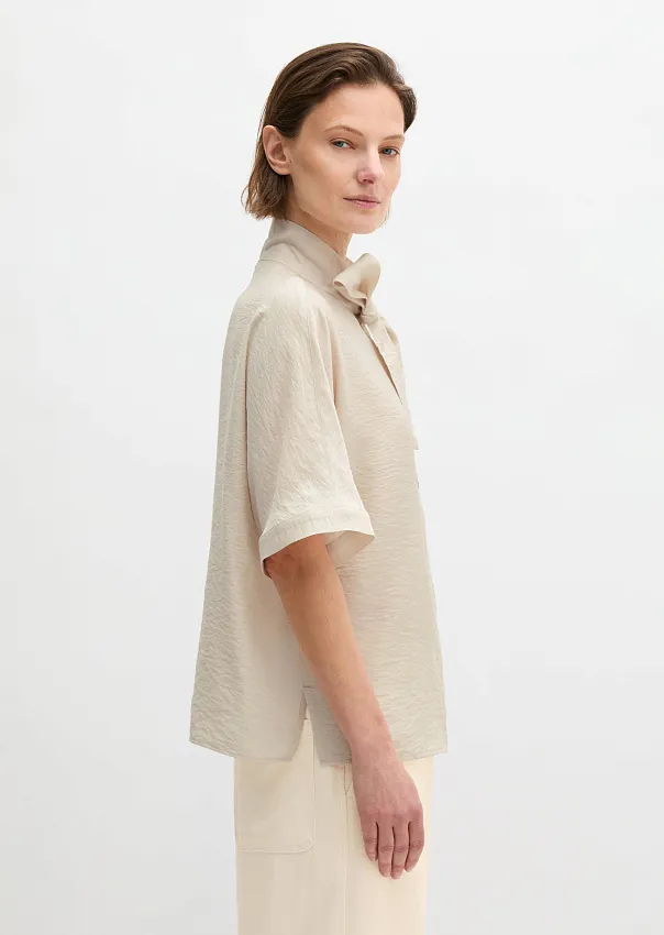 Блузка из смесовой вискозы