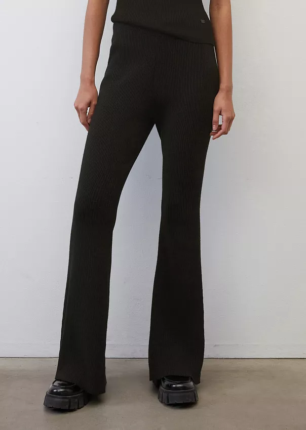 Трикотажные расклешённые брюки в рубчик Marc o'Polo - фото 3