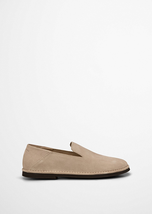 Светло-бежевый