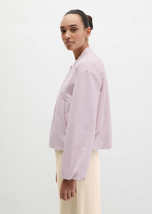 Бомбер из переработанного полиэстера