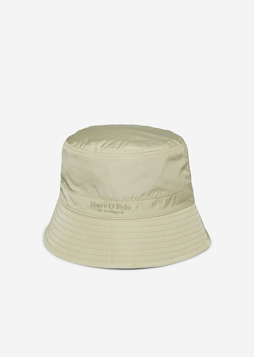 Бледно-зеленый