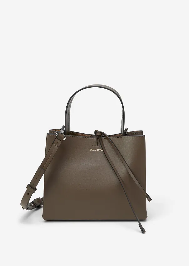 Сумка кросс-боди из натуральной кожи