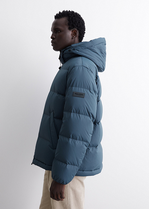 Пуховик со съемным капюшоном