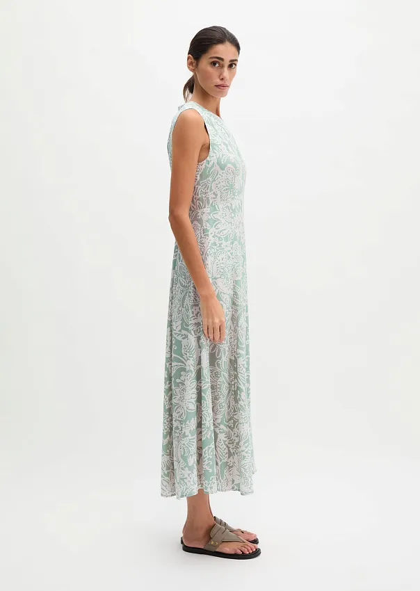 Платье из вискозы