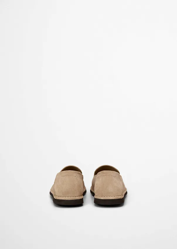 Лоферы из натуральной замши