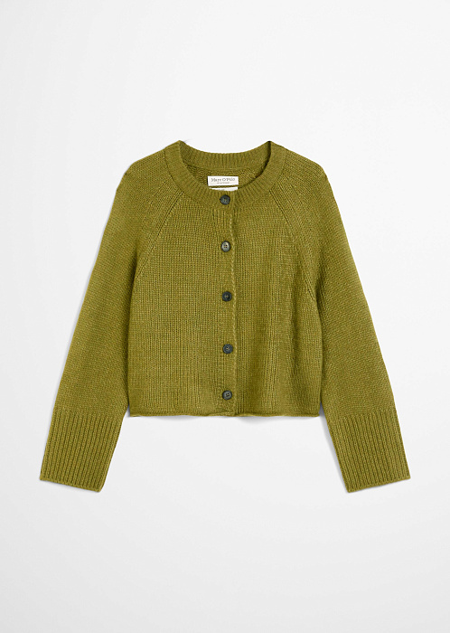 Желто-зеленый