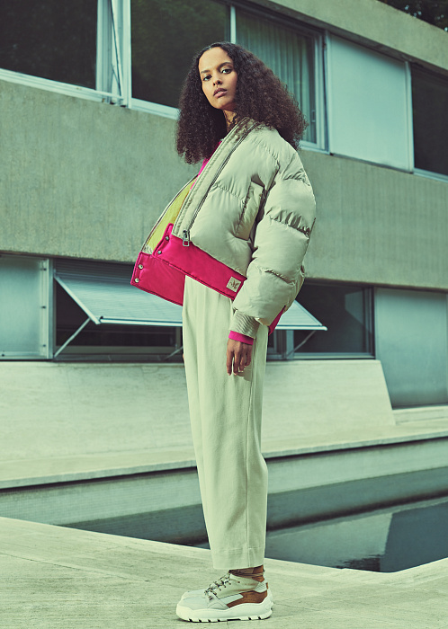 Белый/серый