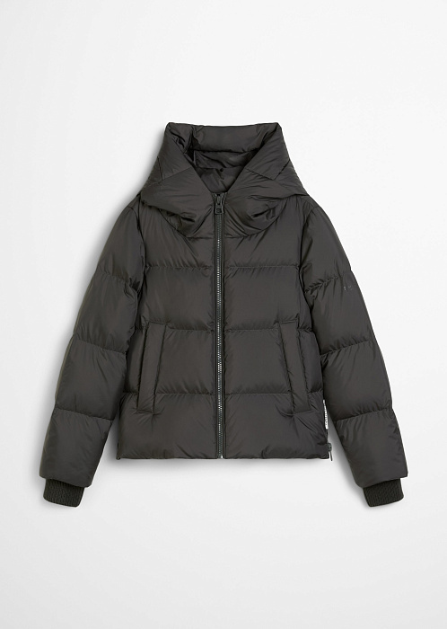 Темно-серый