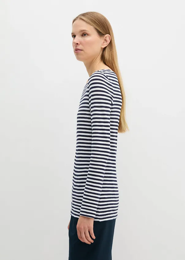 Лонгслив в полоску