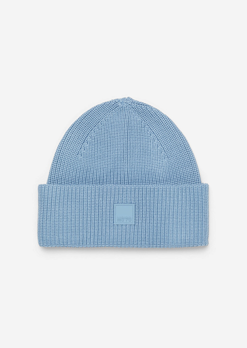 бледный серо-голубой