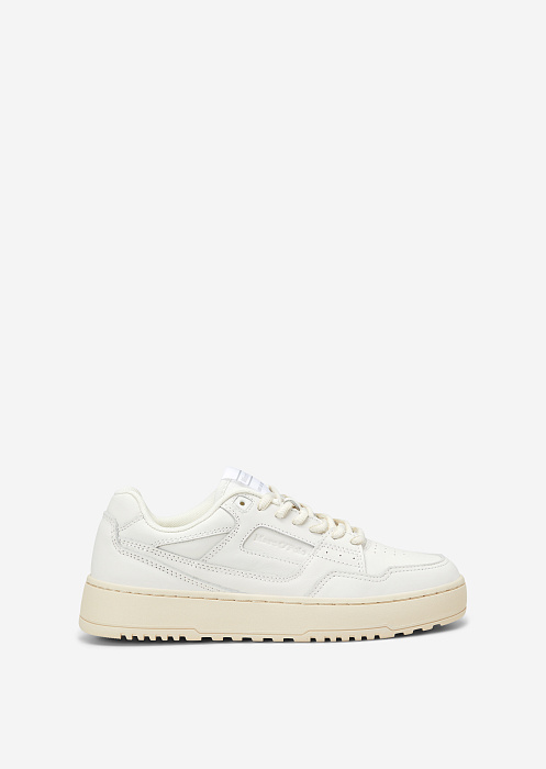 Светло-бежевый