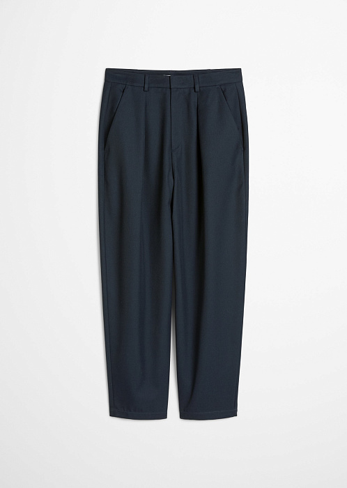 Темно-синий