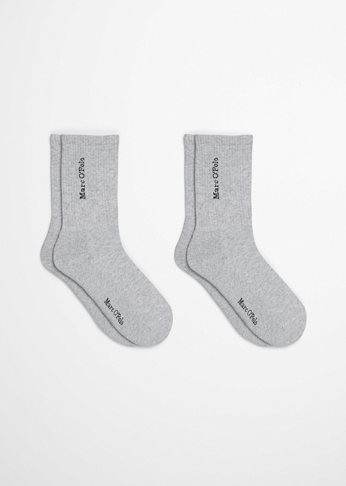 Холодный серый