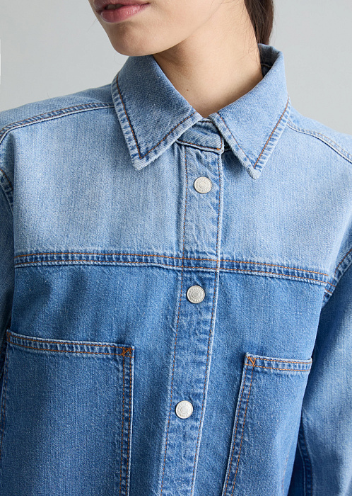 Рубашка джинсовая из волокон листьев ананаса
