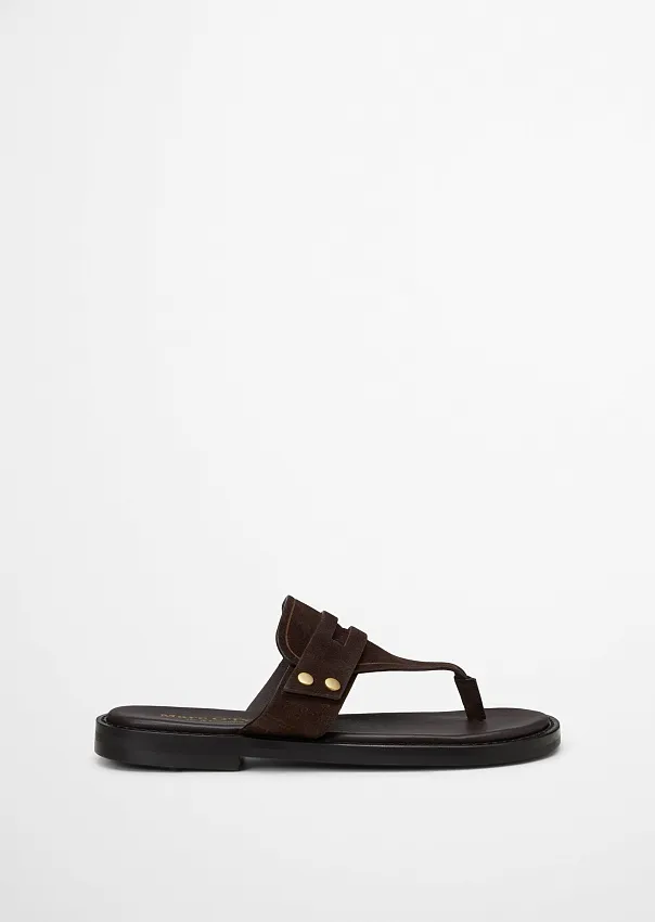 Шлепанцы из натуральной замши
