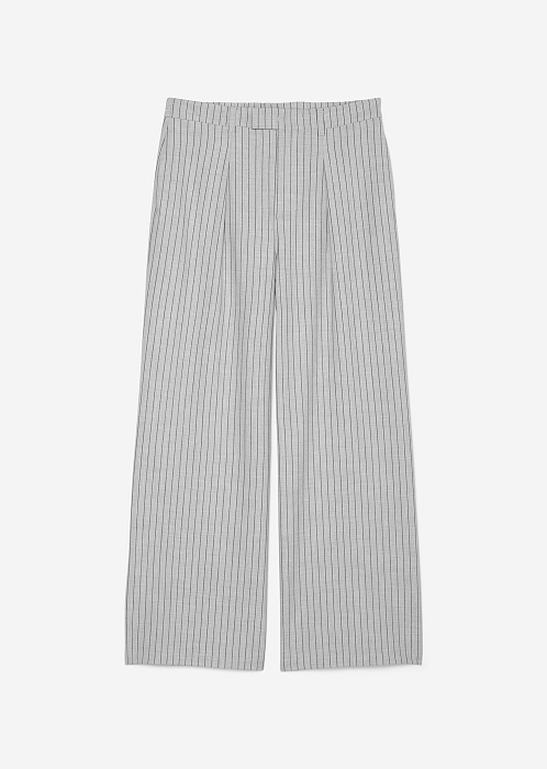 Светло-серый