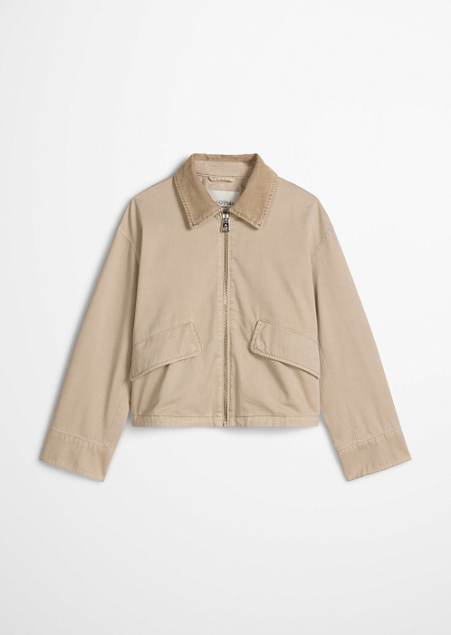 Светло-бежевый