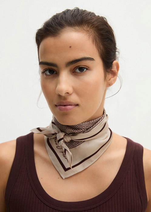 Платок из вискозы и модала TENCEL™
