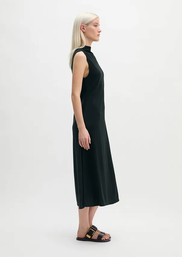 Платье из струящегося джерси