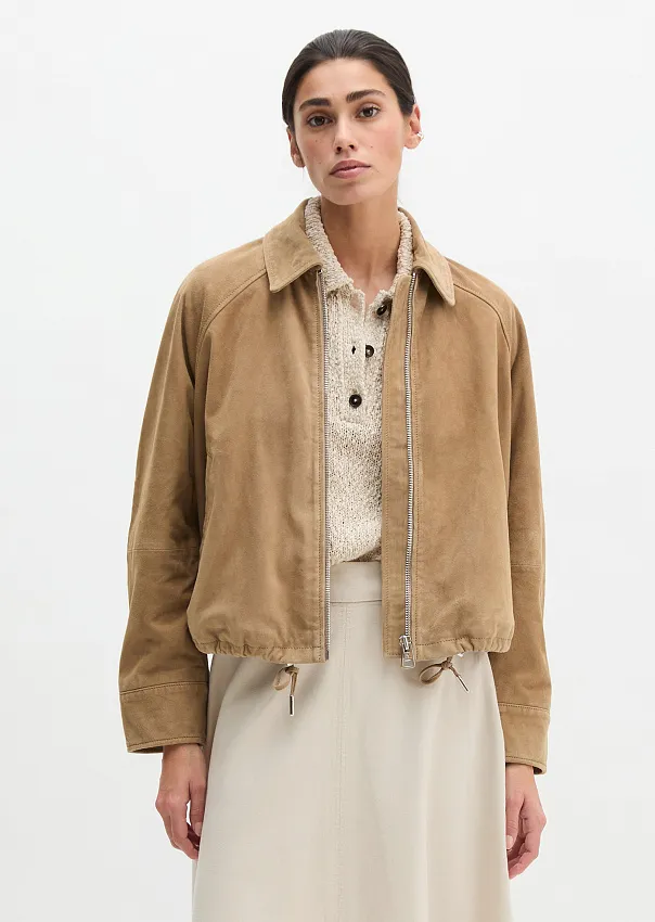 Куртка из натуральной замши