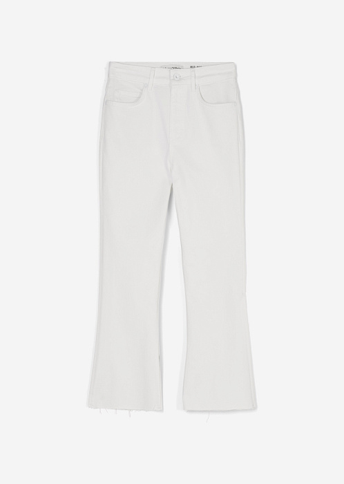 Светло-бежевый