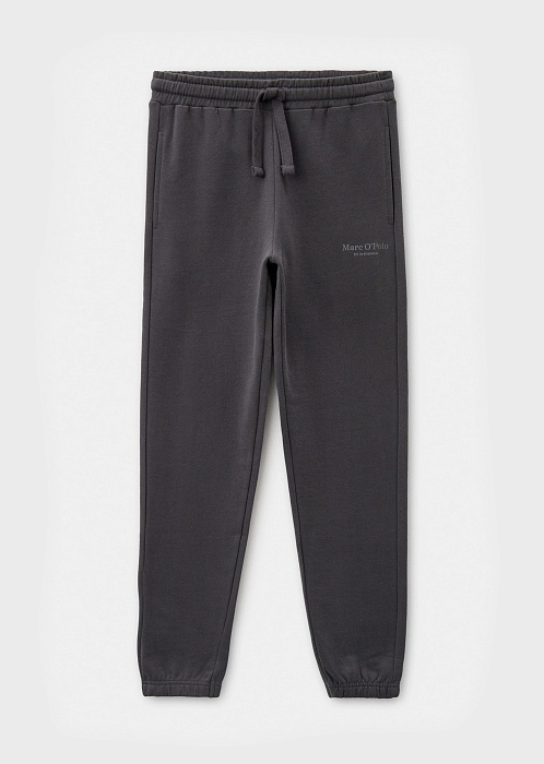 Темно-серый