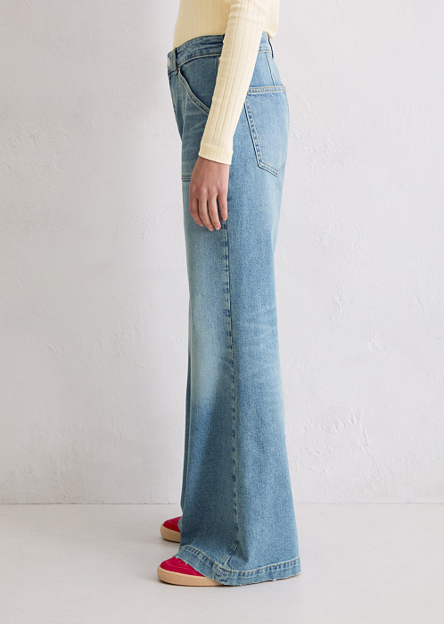 Джинсы широкие