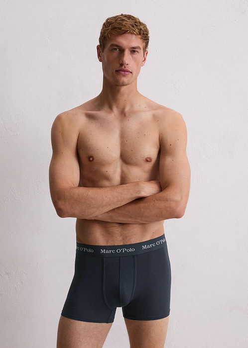 Темно-синий