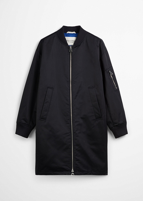 Темно-синий