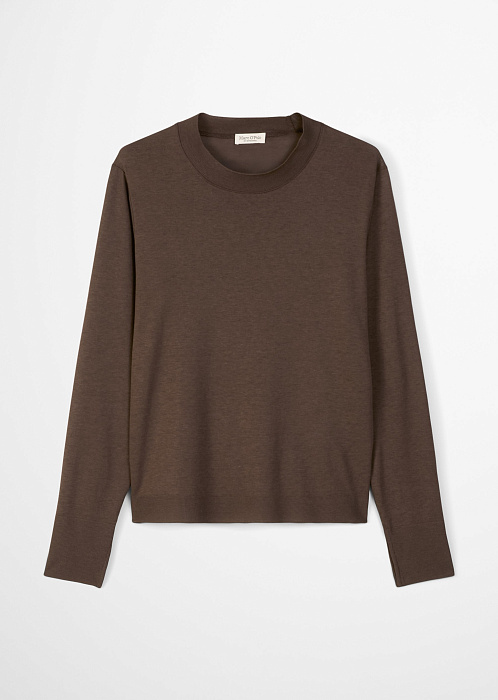 Коричневый