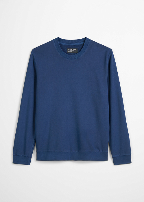 Темно-синий