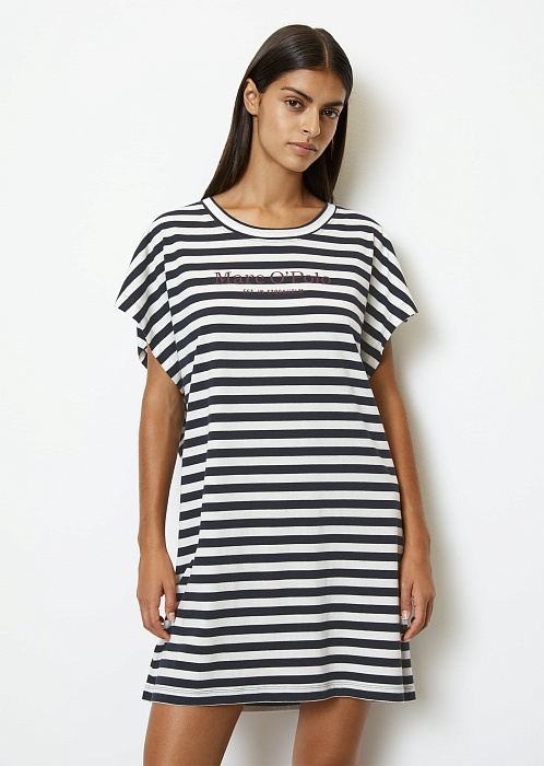 Темно-синий