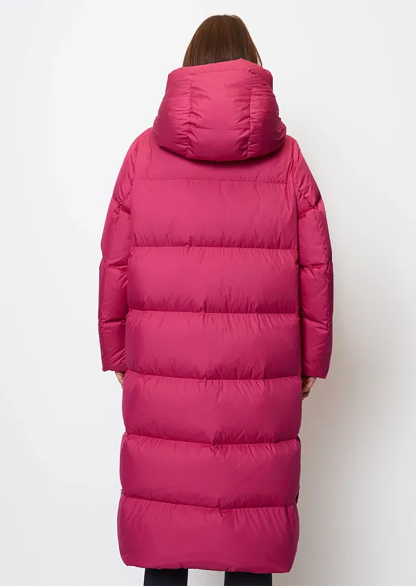 Длинный пуховик с капюшоном