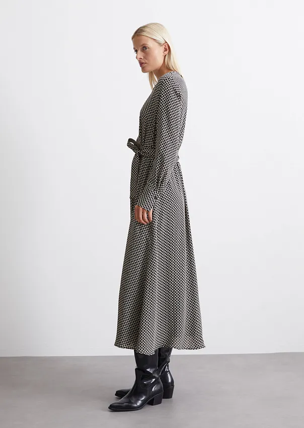 Платье на запах из купро-вискозы