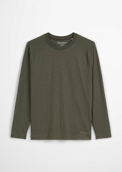 коричнево-зеленый