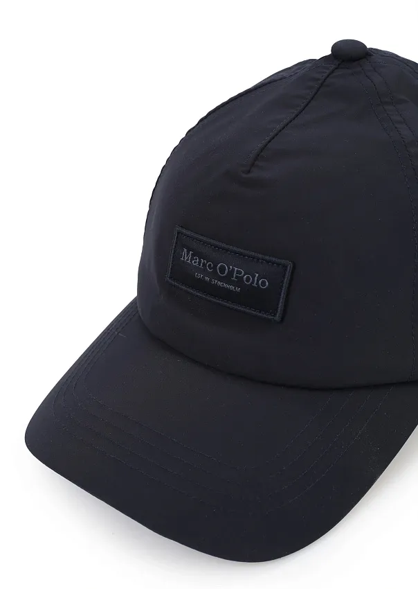 Кепка из переработанного полиэстера