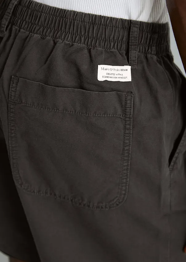 Шорты из органического хлопка и льна