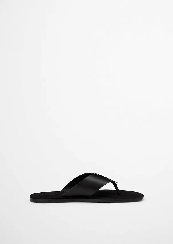 Шлепанцы из натуральной кожи