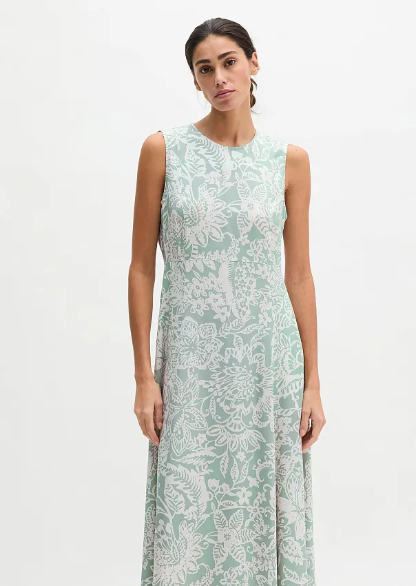 Платье из вискозы