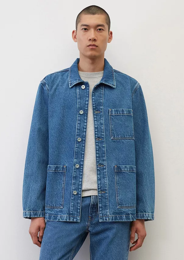 Джинсовая куртка свободного кроя